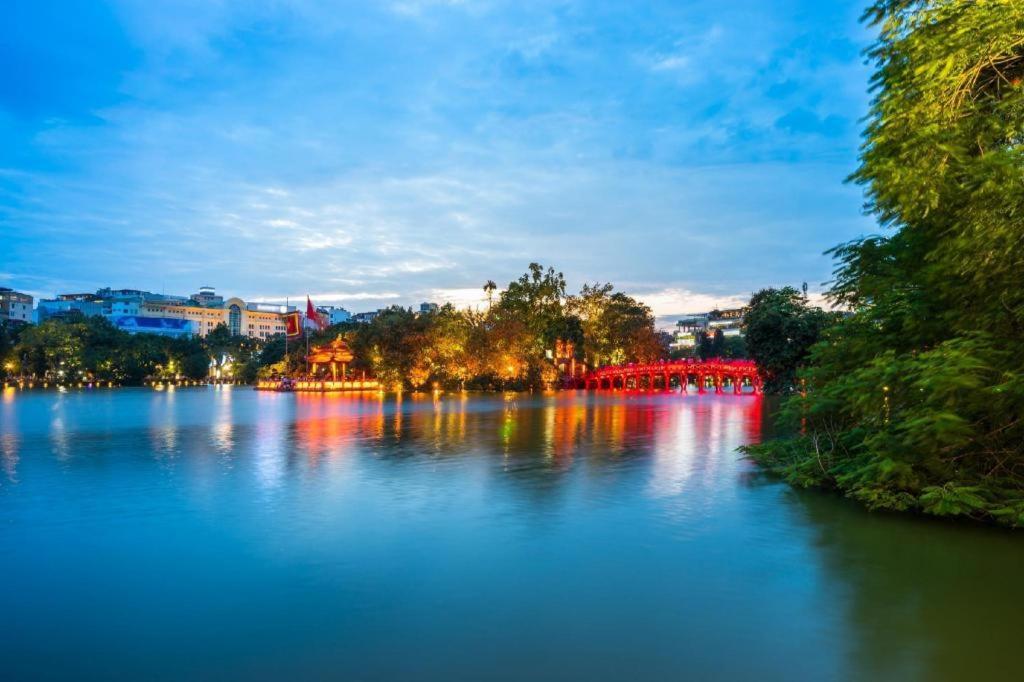 โรงแรมเฮลิออส เลเจ้นด์ ฮานอย ภายนอก รูปภาพ